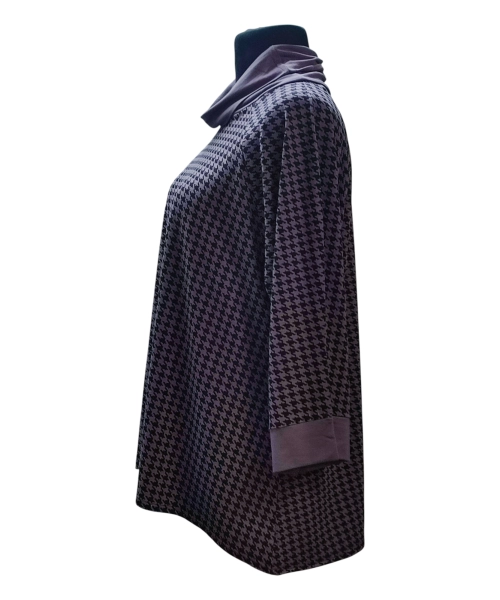 Modna tunika damska o linii trapezu - beżowo czarna pepitka